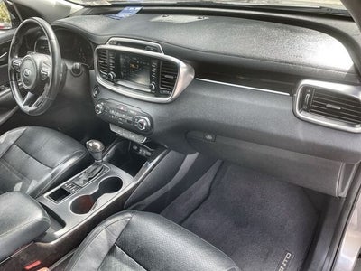 2017 Kia Sorento EX V6